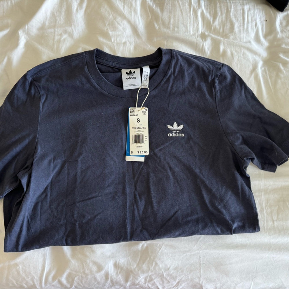 Adidas T-Shirt
